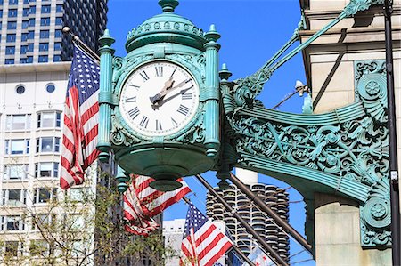 drapeau américain - Marshall Field Building Clock, Chicago, Illinois, United States of America, North America Photographie de stock - Rights-Managed, Code: 841-06502030