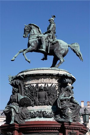 simsearch:841-08797919,k - Nicholas I Monument in St. Isaac's Square, St. Petersburg, Russia, Europe Stockbilder - Lizenzpflichtiges, Bildnummer: 841-06502254