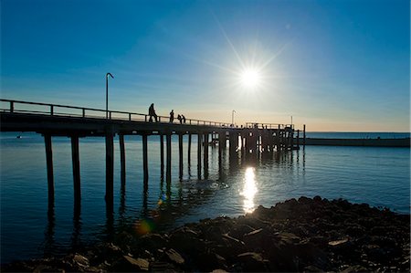 simsearch:841-06499708,k - Pier at sunset at Fraser Island, UNESCO World Heritage Site, Queensland, Australia, Pacific Photographie de stock - Rights-Managed, Code: 841-06502291