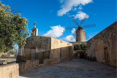 simsearch:841-02944124,k - Xarolla Windmill, Zurrieq, Malta, Europe Stockbilder - Lizenzpflichtiges, Bildnummer: 841-06502548
