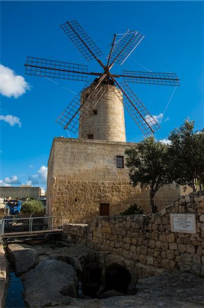 Xarolla Windmill, Zurrieq, Malta, Europe Foto de stock - Con derechos protegidos, Código: 841-06502549