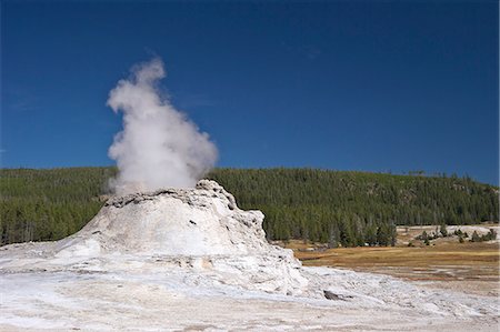 parque nacional yellowstone - Castle Geyser, Upper Geyser Basin, Yellowstone National Park, UNESCO World Heritage Site, Wyoming, United States of America, North America Foto de stock - Con derechos protegidos, Código: 841-06502654