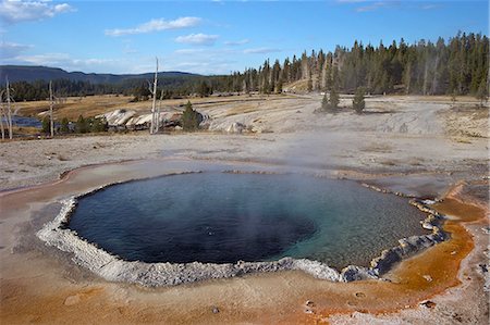 Crested Pool, Upper Geyser Basin, Yellowstone National Park, UNESCO World Heritage Site, Wyoming, United States of America, North America Photographie de stock - Rights-Managed, Code: 841-06502675