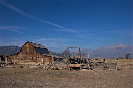 Barn, John and Bartha Moulton Homestead, Mormon Row Historic District, Grand Teton National Park, Wyoming, United States of America, North America Photographie de stock - Rights-Managed, Code: 841-06502729