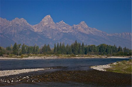 snake river - Snake River and Grand Teton Cathedral Group from Blacktail Ponds area,  Grand Teton National Park, Wyoming, United States of America, North America Photographie de stock - Rights-Managed, Code: 841-06502732