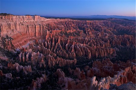 pinnacles desert - Dawn from Bryce Point, Bryce Canyon National Park, Utah, United States of America, North America Foto de stock - Con derechos protegidos, Código: 841-06502775