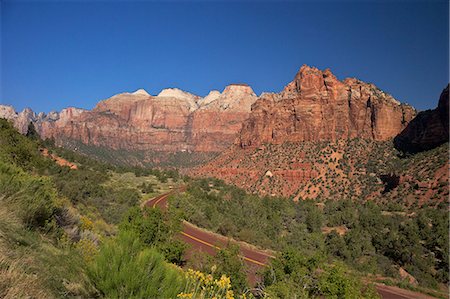 simsearch:841-06502759,k - Zion-Mount Carmel Highway, Zion National Park, Utah, United States of America, North America Photographie de stock - Rights-Managed, Code: 841-06502787