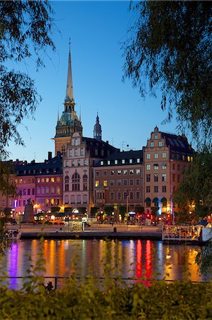 stockholm - Gamla Stan and Riddarholmen with spire of Riddarholmskyrkan (Riddarholmen Church) at dusk, Stockholm, Sweden, Scandinavia, Europe Stock Photo - Rights-Managed, Code: 841-06502884