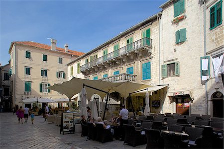 simsearch:841-06502969,k - Brasna Square, Old Town, UNESCO World Heritage Site, Kotor, Montenegro, Europe Photographie de stock - Rights-Managed, Code: 841-06502961