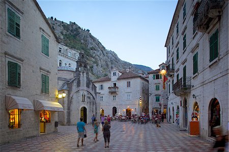 St. Lukes Church and Fortress at dusk, Old Town, UNESCO World Heritage Site, Kotor, Montenegro, Europe Photographie de stock - Rights-Managed, Code: 841-06502972