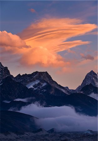 sommets enneigés - Dudh Kosi Valley, Solu Khumbu (Everest) Region, Nepal, Himalayas, Asia Photographie de stock - Rights-Managed, Code: 841-06503163