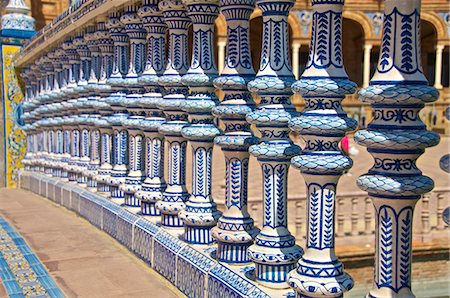 Ceramic decor columns, Plaza de Espana, Seville, Andalusia, Spain, Europe Photographie de stock - Rights-Managed, Code: 841-06616376