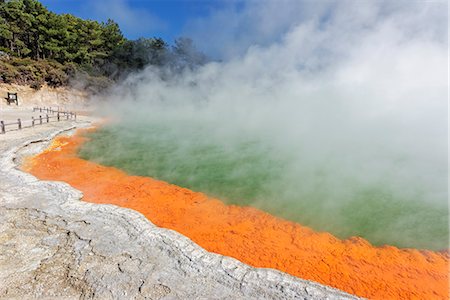 rotorua - Champagne pool, Waiotapu, Rotorua, North Island, New Zealand, Pacific Stock Photo - Rights-Managed, Code: 841-06616411