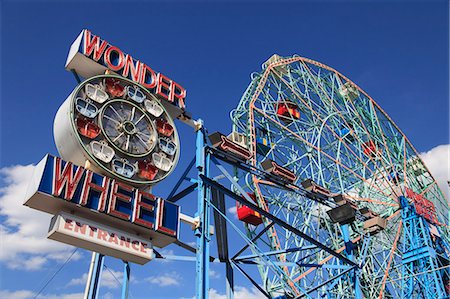 Denos Wonder Wheel, Amusement Park, Coney Island, Brooklyn, New York City, United States of America, North America Photographie de stock - Rights-Managed, Code: 841-06616646