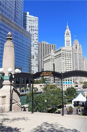 Chicago Riverwalk on West Wacker Drive with Trump Tower and Wrigley Building, Chicago, Illinois, United States of America, North America Stock Photo - Rights-Managed, Code: 841-06616665