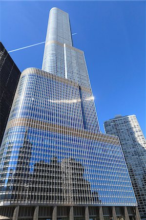 simsearch:841-06616727,k - Trump Tower, Chicago's second tallest building, Chicago, Illinois, United States of America, North America Foto de stock - Con derechos protegidos, Código: 841-06616688