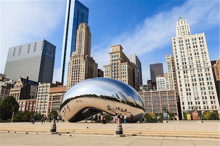 sculptures of america - The Cloud Gate steel sculpture by Anish Kapoor, Millennium Park, Chicago, Illinois, United States of America, North America Stock Photo - Rights-Managed, Code: 841-06616706