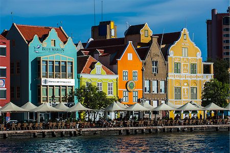 The Dutch houses at the Sint Annabaai in Willemstad, UNESCO World Heritage Site, Curacao, ABC Islands, Netherlands Antilles, Caribbean, Central America Stock Photo - Rights-Managed, Code: 841-06616789