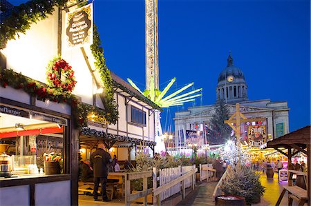 simsearch:841-06616889,k - Council House and Christmas Market, Market Square, Nottingham, Nottinghamshire, England, United Kingdom, Europe Photographie de stock - Rights-Managed, Code: 841-06616892