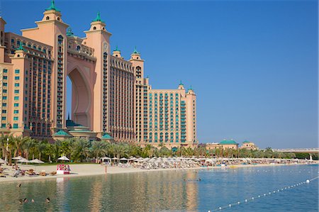 dubai resorts - The Palm Resort, Atlantis Hotel, Dubai, United Arab Emirates, Middle East Stock Photo - Rights-Managed, Code: 841-06616910