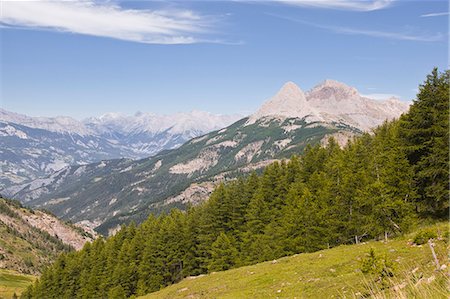 france countryside hills - Col de la Par mountain chain and the Ubaye Valley with the Chapeau de Gendarme mountain visible on the right, Alpes-de-Haute Provence, Provence, France, Europe Stock Photo - Rights-Managed, Code: 841-06617010