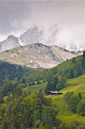 simsearch:841-06617013,k - A typical house in the mountains, Haute-Savoie, France, Europe Stock Photo - Rights-Managed, Code: 841-06617012