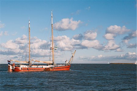 Traditional Dutch merchant ship on the IJselmeer lake, Volendam, North Holland Province, The Netherlands (Holland), Europe Stock Photo - Rights-Managed, Code: 841-06617170