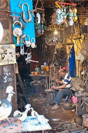 Carpenter and metalworker in his workshop in the souk, Old Medina, Marrakech, Morocco, North Africa, Africa Photographie de stock - Rights-Managed, Code: 841-06804591