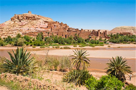 Kasbah Ait Ben Haddou and the Ounila River, UNESCO World Heritage Site, near Ouarzazate, Morocco, North Africa, Africa Foto de stock - Con derechos protegidos, Código: 841-06804606
