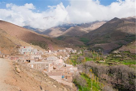 simsearch:841-06448867,k - View up the valley from Tizi n Tamatert to Tacheddirt, High Atlas Mountains, Morocco, North Africa, Africa Stockbilder - Lizenzpflichtiges, Bildnummer: 841-06804644