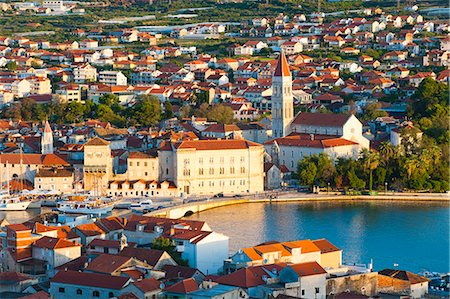 Cathedral of St. Lawrence at sunrise, Trogir, UNESCO World Heritage Site, Dalmatian Coast, Adriatic, Croatia, Europe Photographie de stock - Rights-Managed, Code: 841-06804797