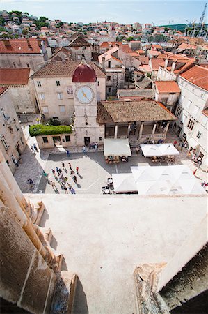 St. Lawrence Square viewed from the Cathedral of St. Lawrence, Trogir, UNESCO World Heritage Site, Dalmatian Coast, Croatia, Europe Photographie de stock - Rights-Managed, Code: 841-06804810