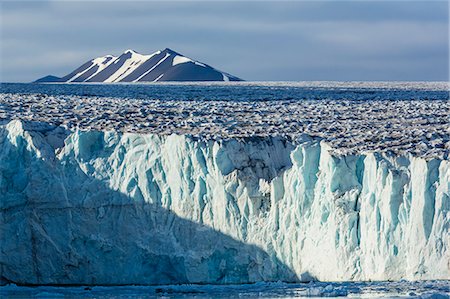 Tidewater glacier, Hornsund, Spitsbergen, Svalbard Archipelago, Norway, Scandinavia, Europe Fotografie stock - Rights-Managed, Codice: 841-06805171