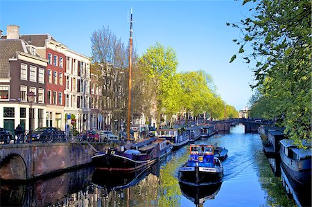 Boats on Brouwersgracht, Amsterdam, Netherlands, Europe Stock Photo - Rights-Managed, Code: 841-06805259
