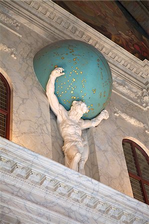 Statue of Atlas holding the Universe on his shoulders in the Royal Palace, Amsterdam, Netherlands, Europe Stockbilder - Lizenzpflichtiges, Bildnummer: 841-06805339