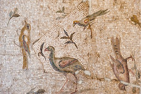 Mosaic of birds and flowers from Daphne (Harbiye), 2nd century AD, Hatay Archaeology Museum, Antioch, Hatay province, Southwest Turkey, Anatolia, Turkey, Asia Minor, Eurasia Foto de stock - Con derechos protegidos, Código: 841-06805397