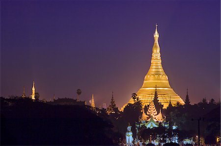 stupa - Golden stupa before sunrise, Shwedagon Pagoda, Rangoon (Yangon), Burma (Myanmar), Asia Stock Photo - Rights-Managed, Code: 841-06805426
