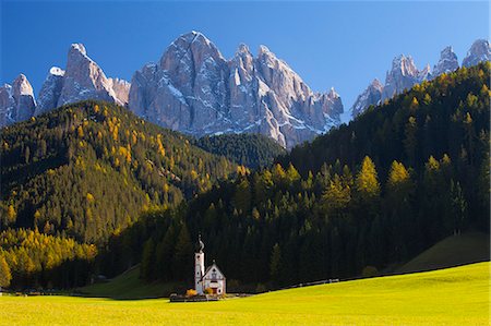 simsearch:6119-07452540,k - Saint Johann Church, near Saint Magdalena, Val di Funes, Dolomites, Trentino-Alto Adige, South Tirol, Italy, Europe Stock Photo - Rights-Managed, Code: 841-06805547