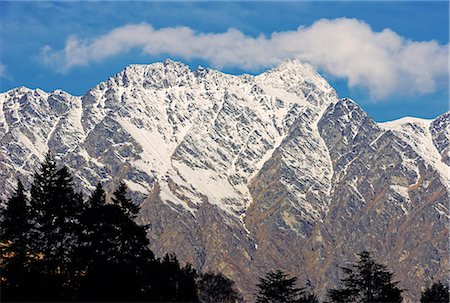 queenstown - Snow covered Remarkables Mountain Range, Queenstown, Otago, South Island, New Zealand, Pacific Photographie de stock - Rights-Managed, Code: 841-06805862