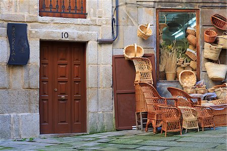 Baskets for sale in the Historic Centre, Vigo, Galicia, Spain, Europe Stockbilder - Lizenzpflichtiges, Bildnummer: 841-06806581