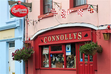 pub - Connollys Pub in Kinvara, County Galway, Connaught, Republic of Ireland, Ireland, Europe Stock Photo - Rights-Managed, Code: 841-06806648