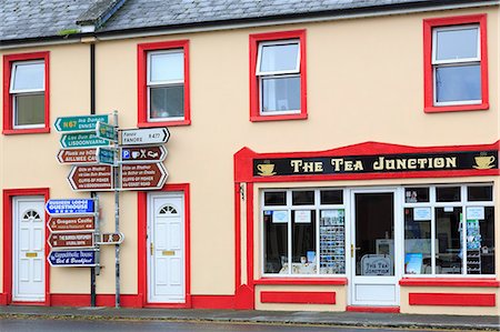 Cafe in Ballyvaughan Town, County Clare, Munster, Republic of Ireland, Europe Stock Photo - Rights-Managed, Code: 841-06806649