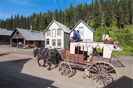 simsearch:841-06806674,k - Stagecoach ride in historic gold town of Barkersville, British Columbia, Canada, North America Photographie de stock - Rights-Managed, Code: 841-06806672