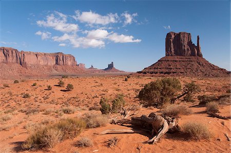 rock formation utah - Monument Valley Navajo Tribal Park, Utah, United States of America, North America Stock Photo - Rights-Managed, Code: 841-06806843