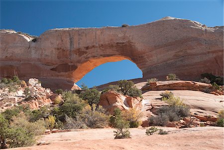 Wilson Arch, near Moab, Utah, United States of America, North America Foto de stock - Con derechos protegidos, Código: 841-06806909