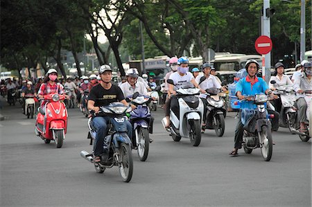 Traffic, motorbikes, Le Loi Boulevard, Ho Chi Minh City (Saigon), Vietnam, Indochina, Southeast Asia, Asia Stock Photo - Rights-Managed, Code: 841-06807006