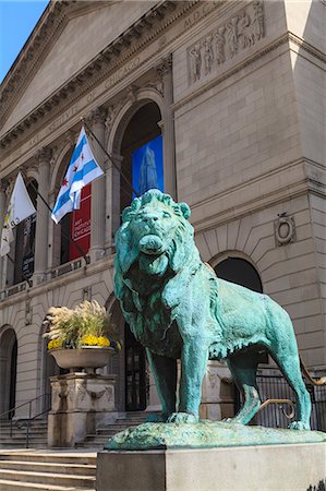 One of two bronze lion statues outside the Art Institute of Chicago, Chicago, Illinois, United States of America, North America Stock Photo - Rights-Managed, Code: 841-06807037