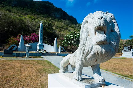 picture of statues of lions - World War II memorial, Saipan, Northern Marianas, Central Pacific, Pacific Stock Photo - Rights-Managed, Code: 841-06807172