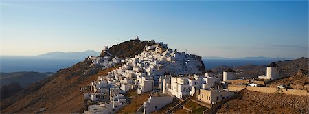 simsearch:841-06031115,k - Hora, the main town on Serifos on a rocky spur, Serifos Island, Cyclades, Greek Islands, Greece, Europe Stock Photo - Rights-Managed, Code: 841-06807564