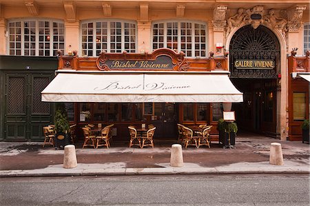 paris cafes - Galerie Vivienne and Bistrot Vivienne in central Paris, France, Europe Stock Photo - Rights-Managed, Code: 841-06807801